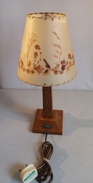 Oak wood table lamp